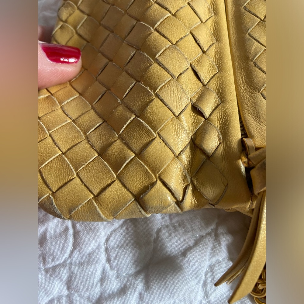 Bottega Veneta Gold Gilt Change Purse - Picture 13 of 16